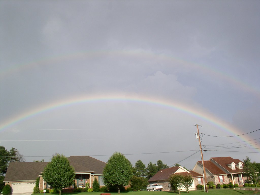 Jasper, AL: Looking at the beautiful RAINBOW from hwy 195 and 5 intersection just before getting on "THE TRACE"
