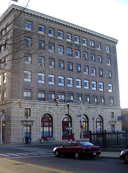 Holyoke, MA : Old Shawmut Bank Building