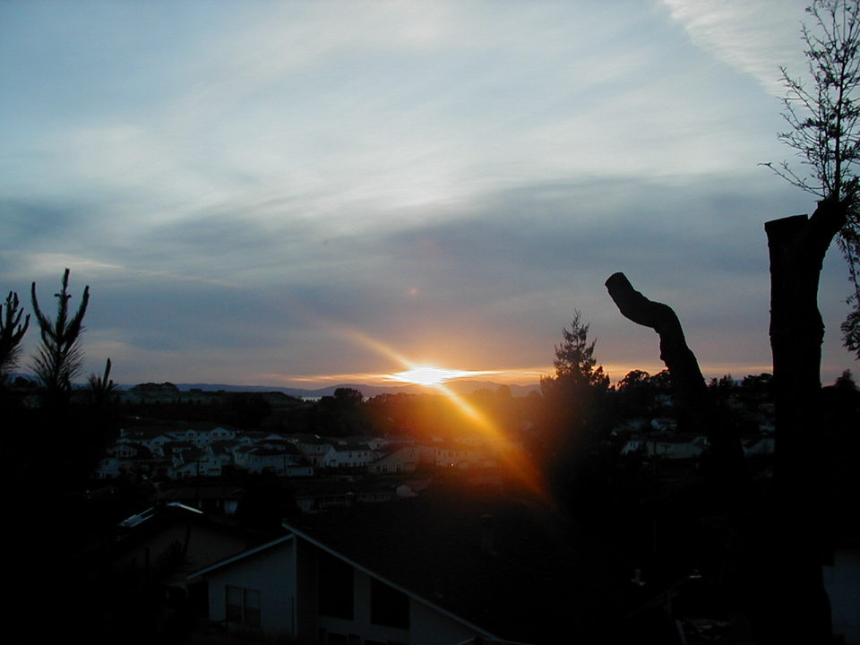 Rodeo, CA : The Sun Just About to Go Down in the West