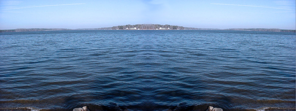 Greenwood, SC : Lake Greenwood Shore View