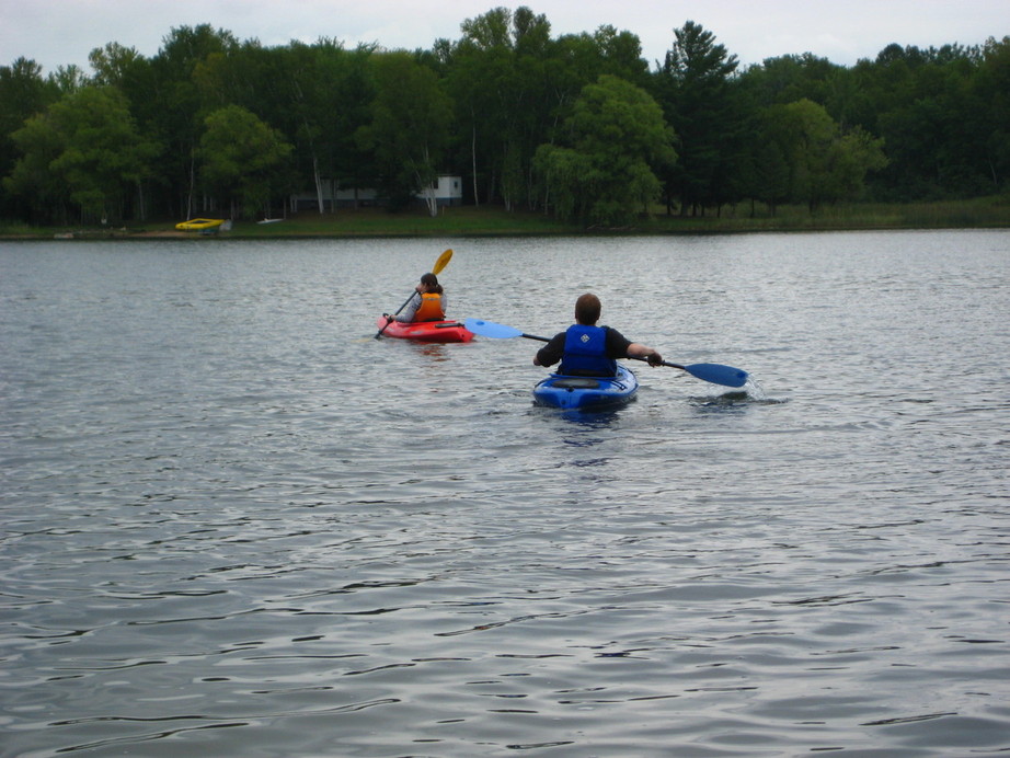 Pound, WI: Kayaking on Lee Lake