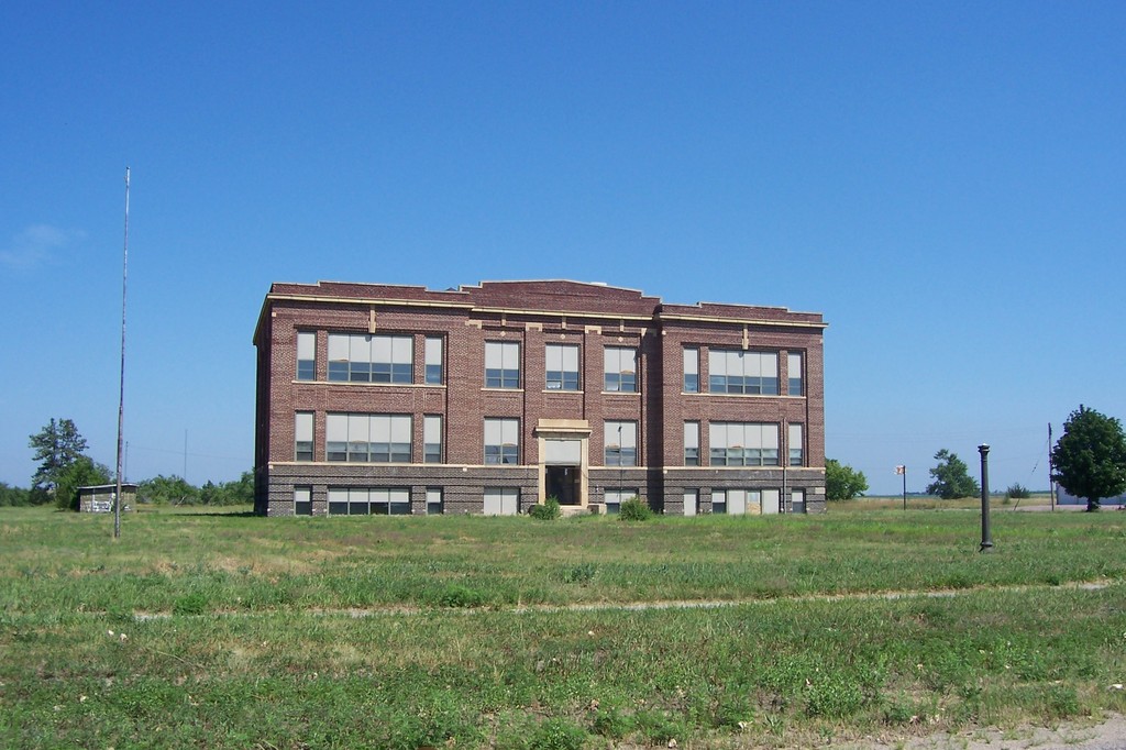 school building images. Pine High School building