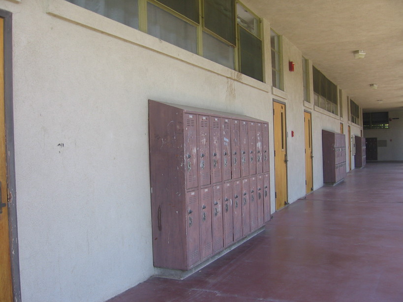 Taft, CA : Lincoln Jr. High School