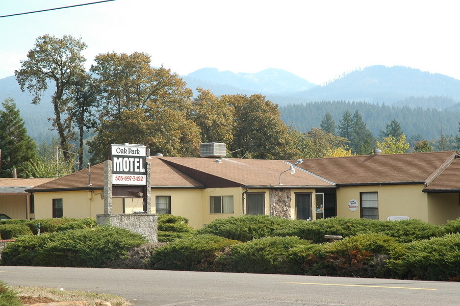 golden gates motel