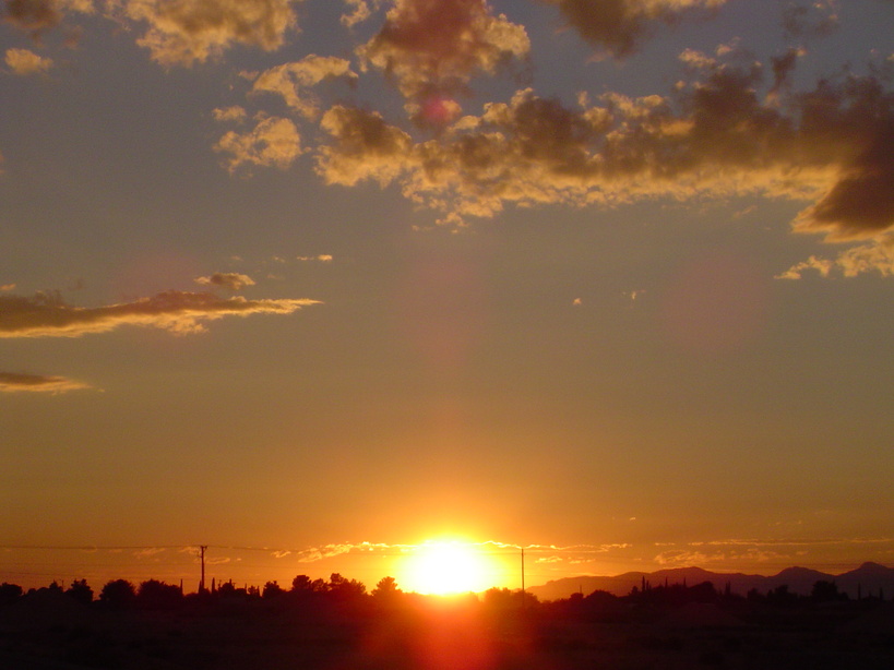 Horizon City, TX: Sunset view from Eastlake Mesa Estates subdivision