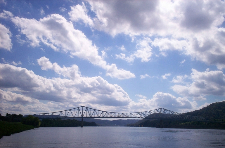 New Martinsville, WV: Down at the hydro, the Ohio River & bridge