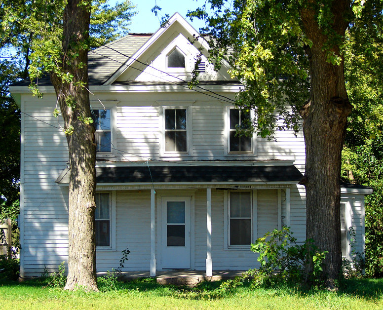 Marathon, IA : (Philosophical) QUESTION: Which year is it in Marathon? ANSWER: Any one you want. This homeowner evidently prefers the 1890�s.