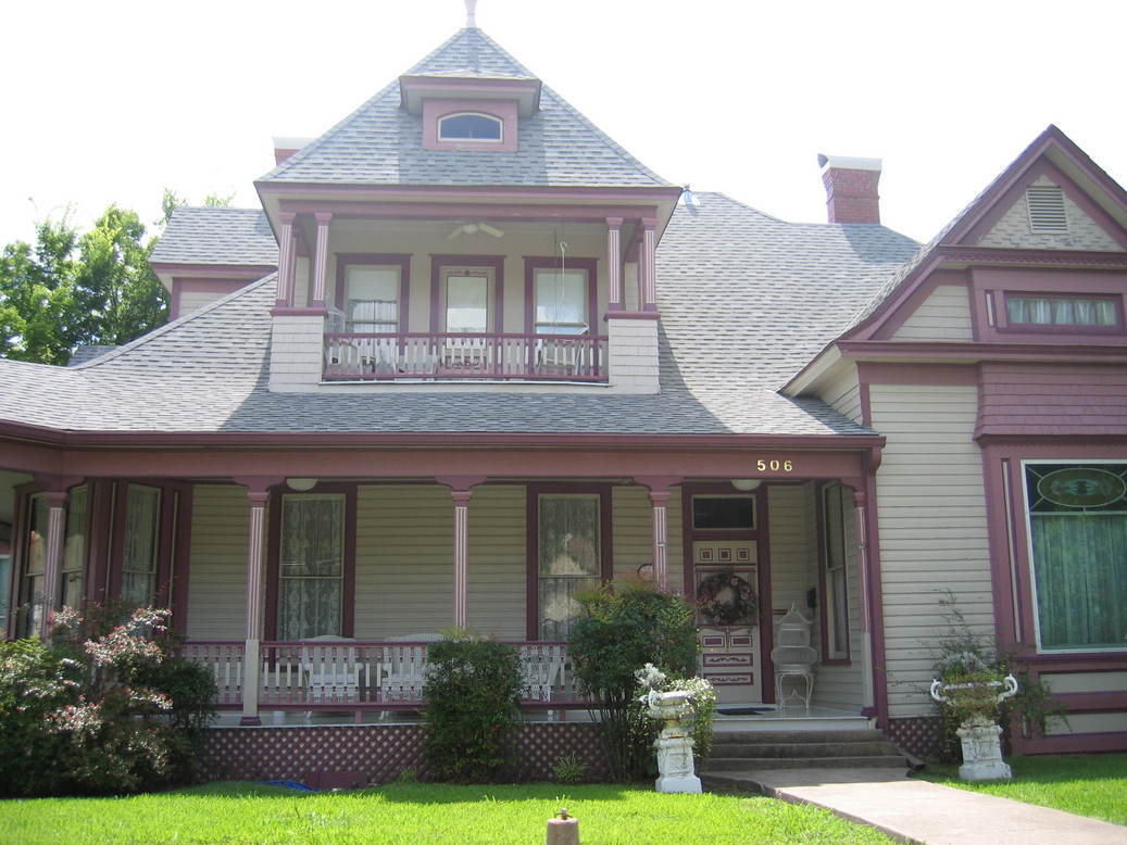 Clarksville, TX : Courthouse Bed & Breakfast - front