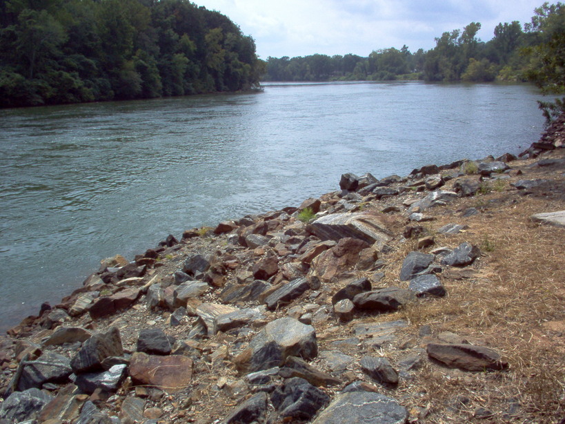 West Point, GA: the river that runs into the west point damn. The chatohochee river