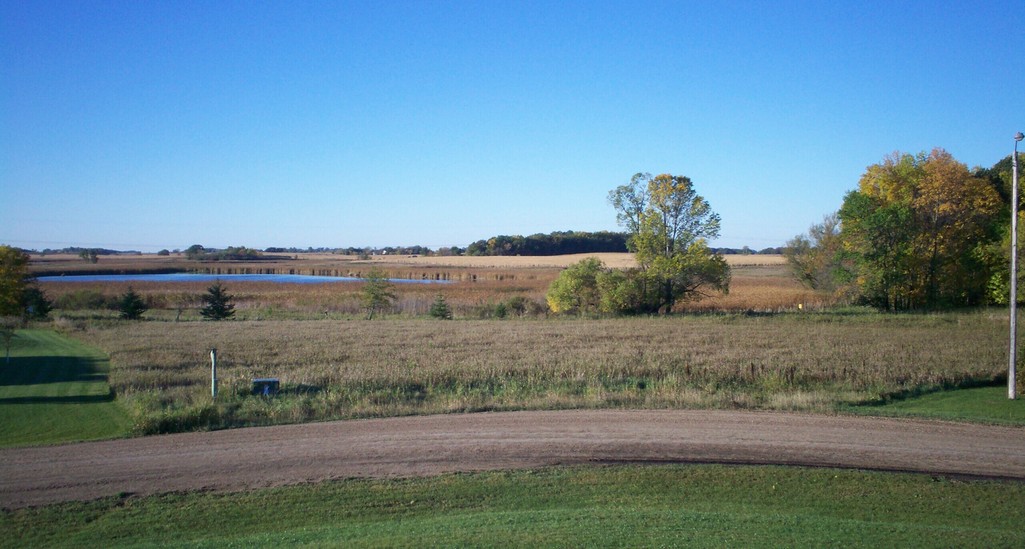 Osakis, MN : Looking south from the edge of Osakis