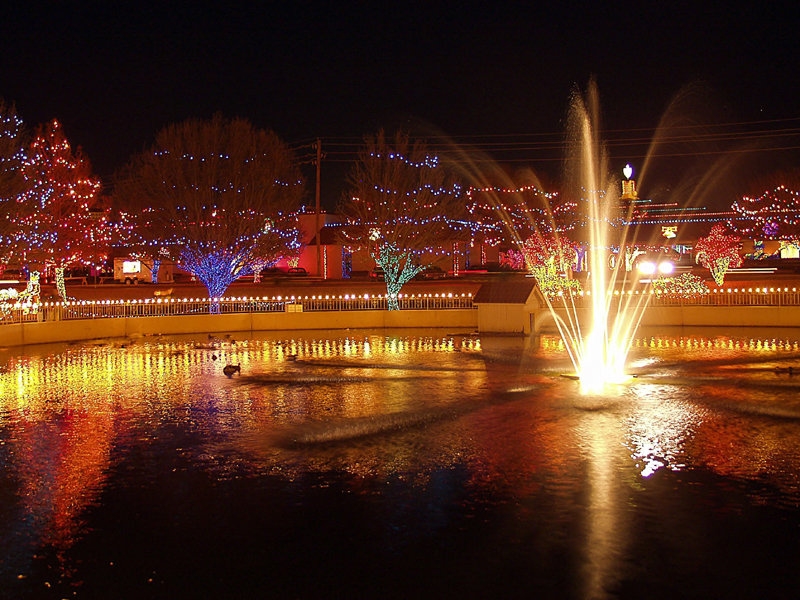 Broken Arrow, OK: Rhema Christmas Light Tour at the Rhema Bible Training Center features over 2 million lights and displays.