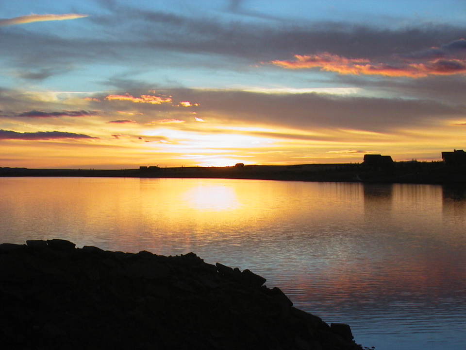 Island Park, ID : Sunset over the Island park resevoir from our lake front vacation rental