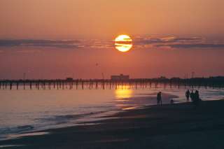 Atlantic Beach, NC: Sunset Oceanna Pier - Atlantic Beach