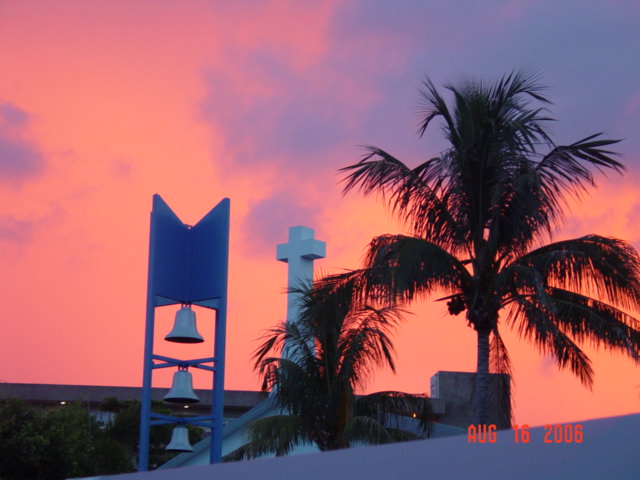Pompano Beach, FL : God is present in Pompano Beach