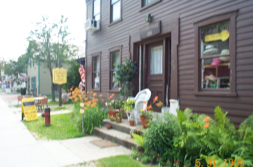 Wilmington, VT : Dee's pride     sweet sweet