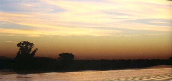 Lodi, CA : Sunset near the Lodi Bridge on Highway 12