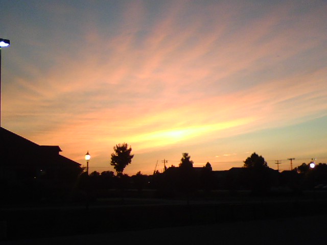 Middlebury, IN : picture of the sunset from brunos pizza parking lot