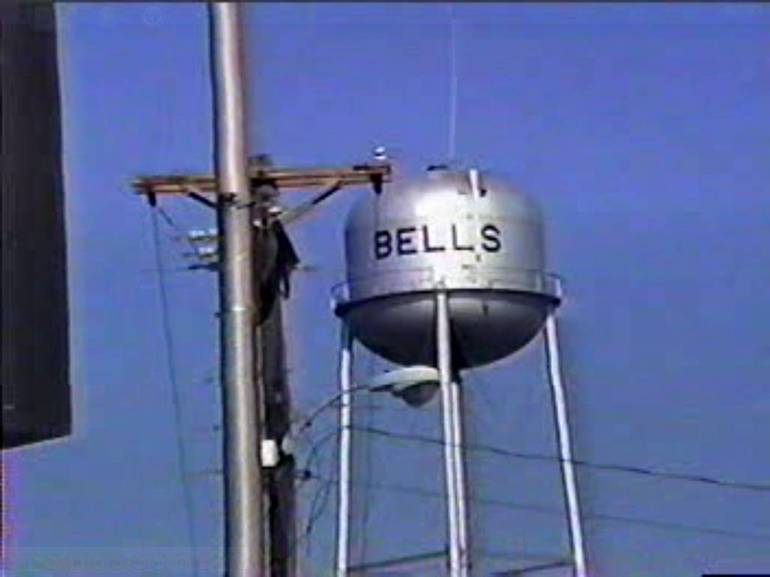 Bells, TN: Picture of the Bells Water Tower in 1989