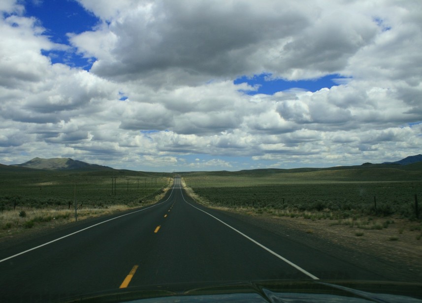 Brogan, OR : Hwy 26, heading east....