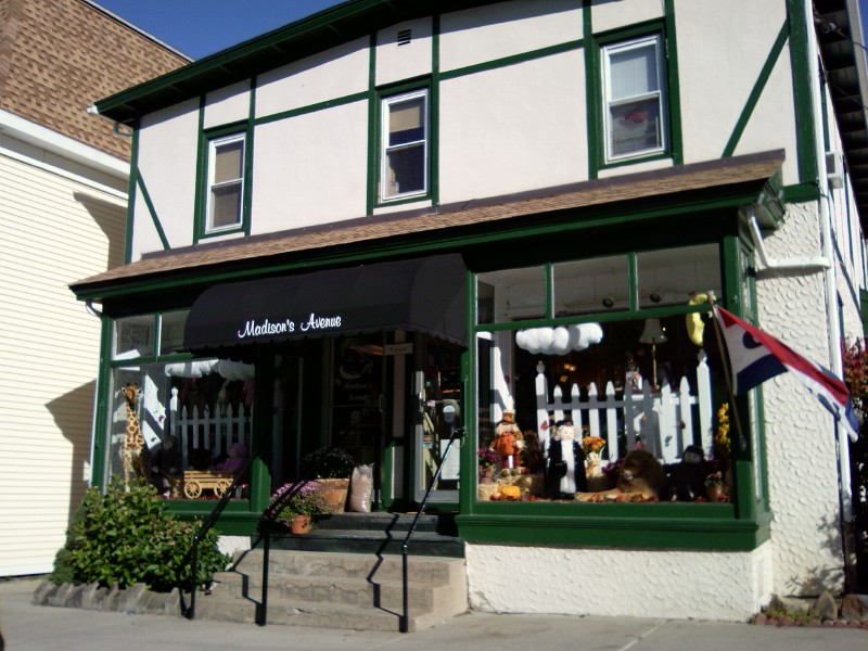 Millbrook, NY : Millbrook 1