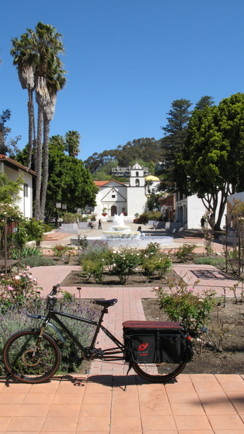 Ventura, CA : View of Mission San Buenaventura