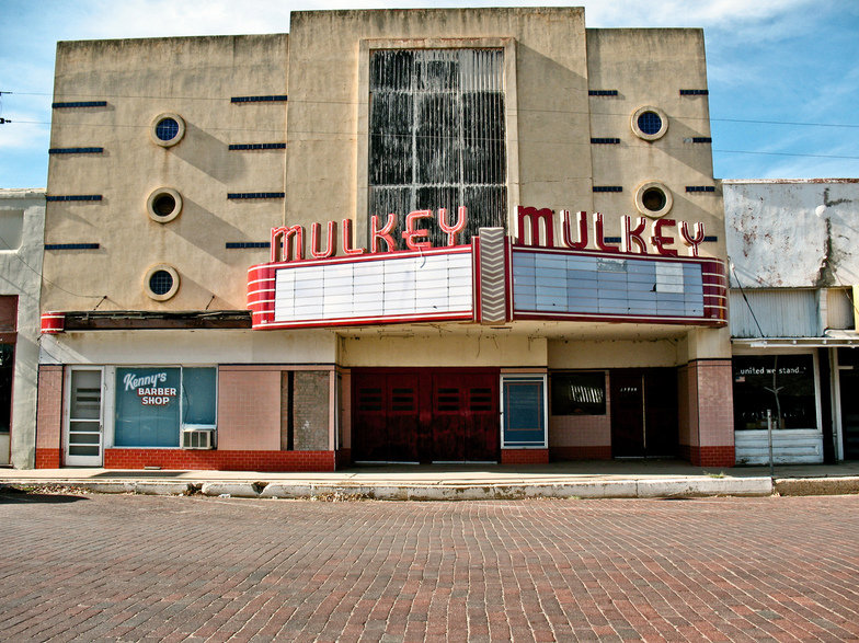 Clarendon, TX: Clarendon, Texas, Mulkey Theater