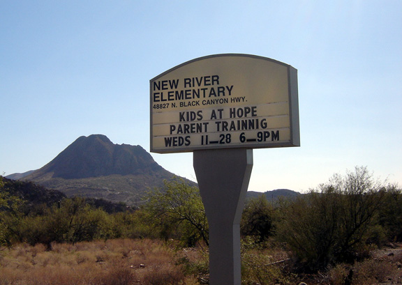 New River, AZ: New River Elementary School with high desert in the background