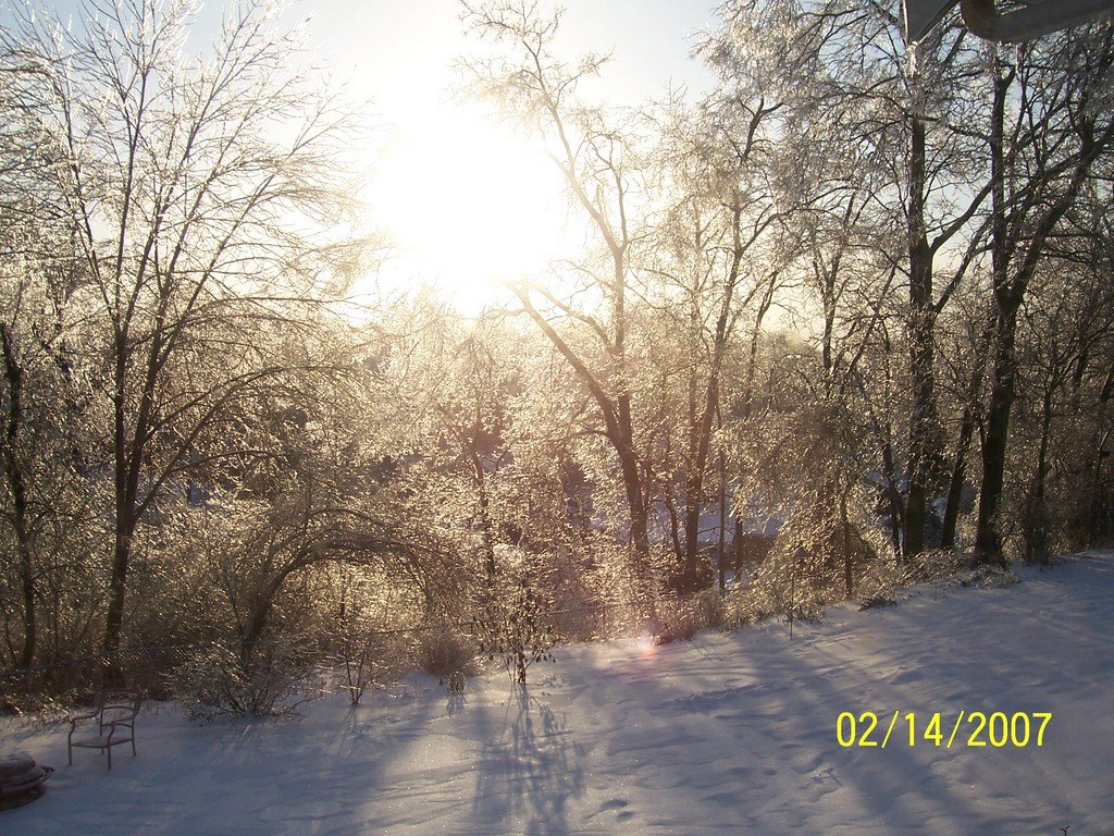 Fort Thomas, KY : Sunrise Over Ice in Fort Thomas