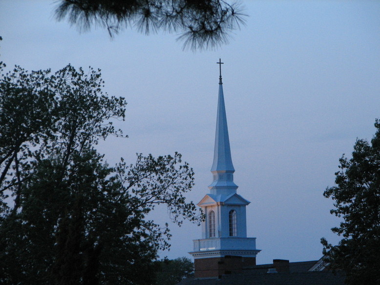 Clinton, NC: Night settles over First Baptist Church