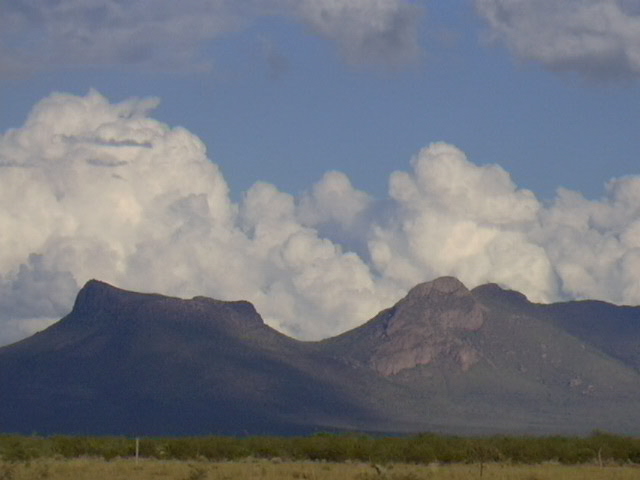 Douglas, AZ: Saddlegap Mountain
