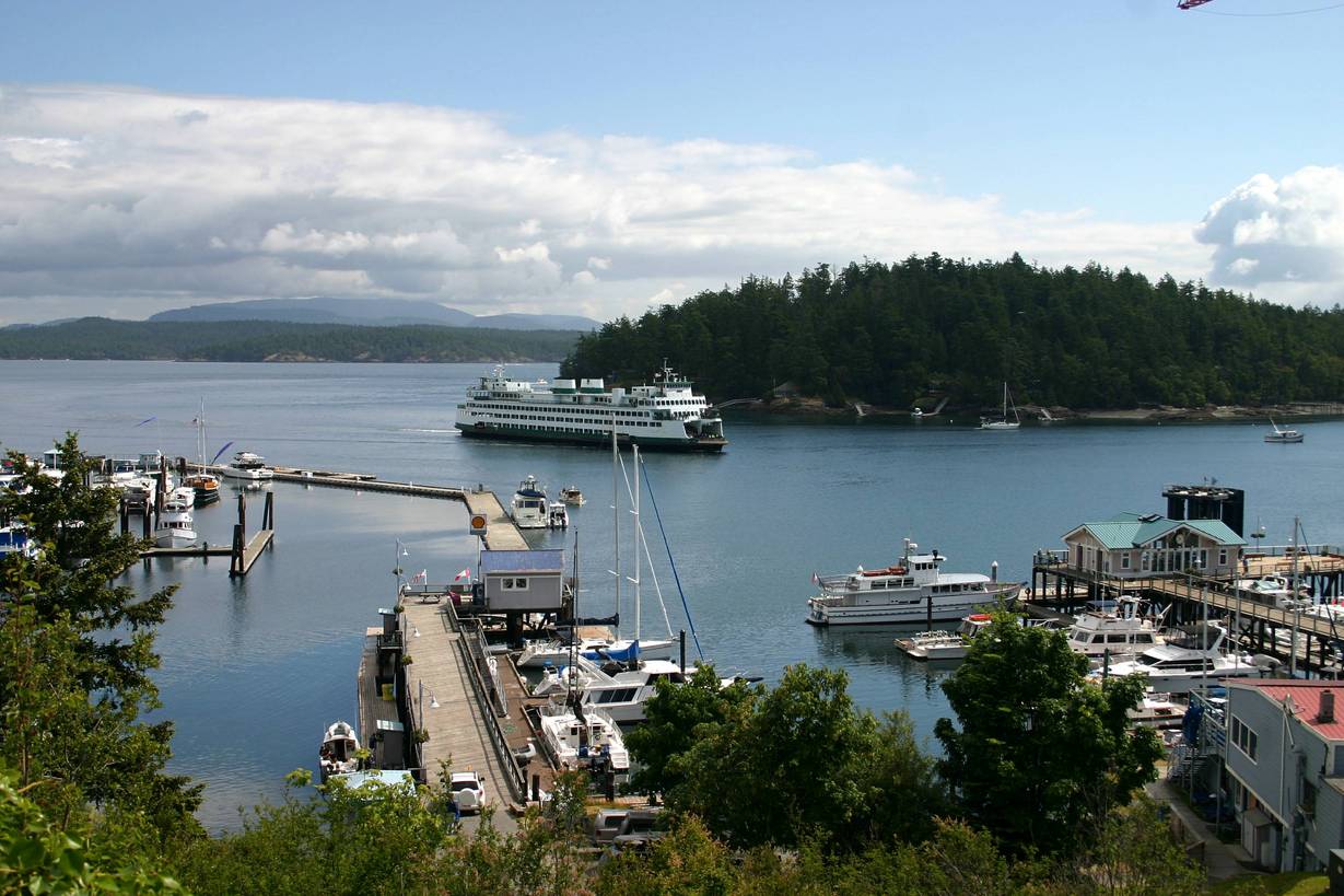 San Juan, WA: Washington State Ferry entering Friday Harbor, San Juan Island, WA