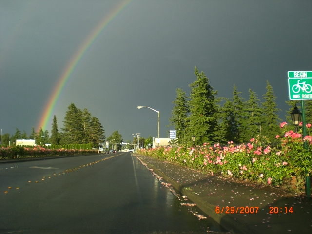 Lynden, WA: rainbow over Front Street in Lynden