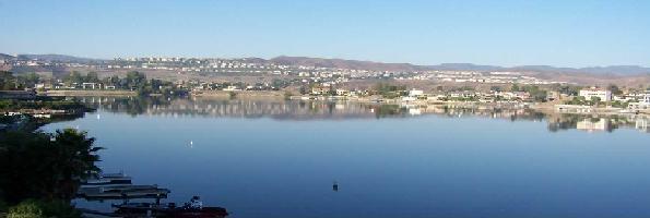 Canyon Lake, CA : Another glassy day on the Main Lake