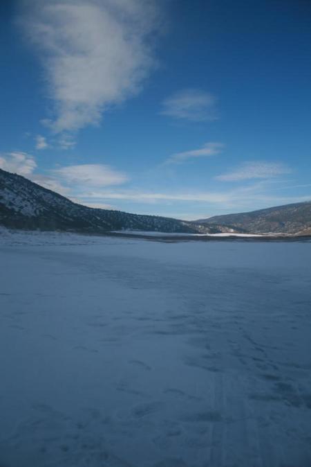 New Castle, CO : Ice Fishing on Rifle Gag