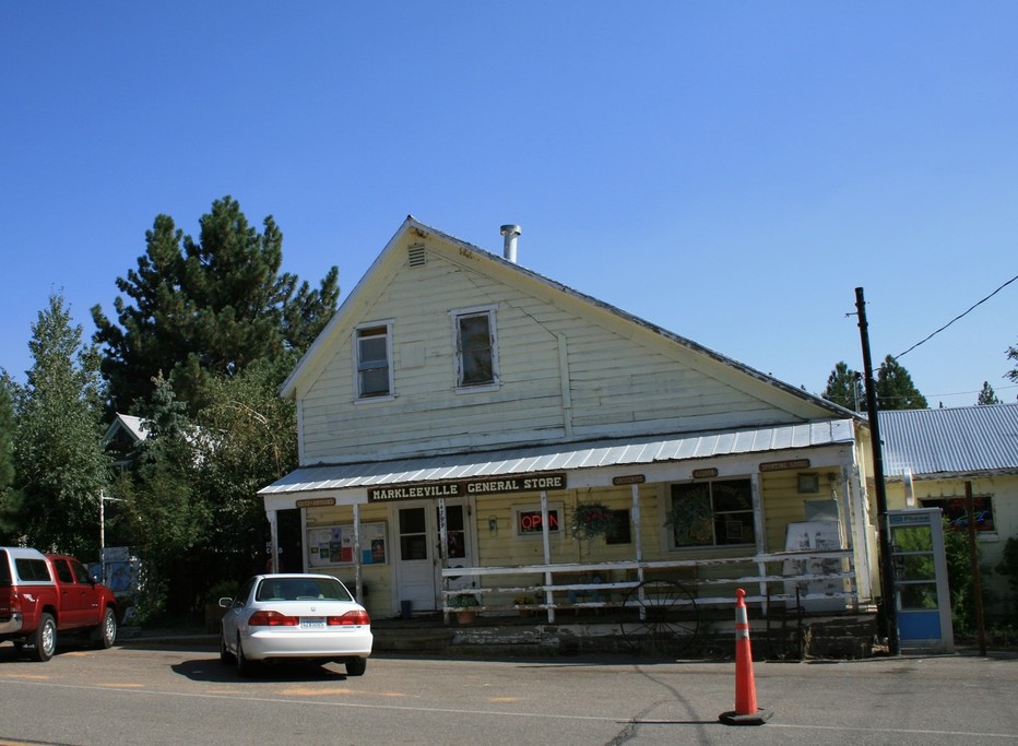 Markleeville, CA: General Store...