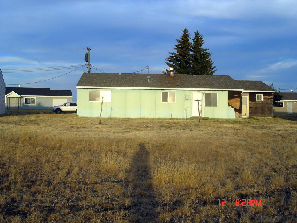 Condon, OR : Abandoned house, Condon Air Station
