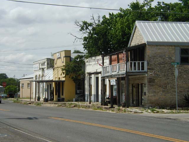 Liberty Hill, TX : Downtown Liberty Hill looking West