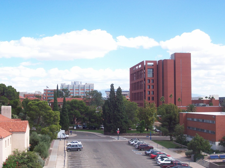 university of arizona. AZ : University of Arizona