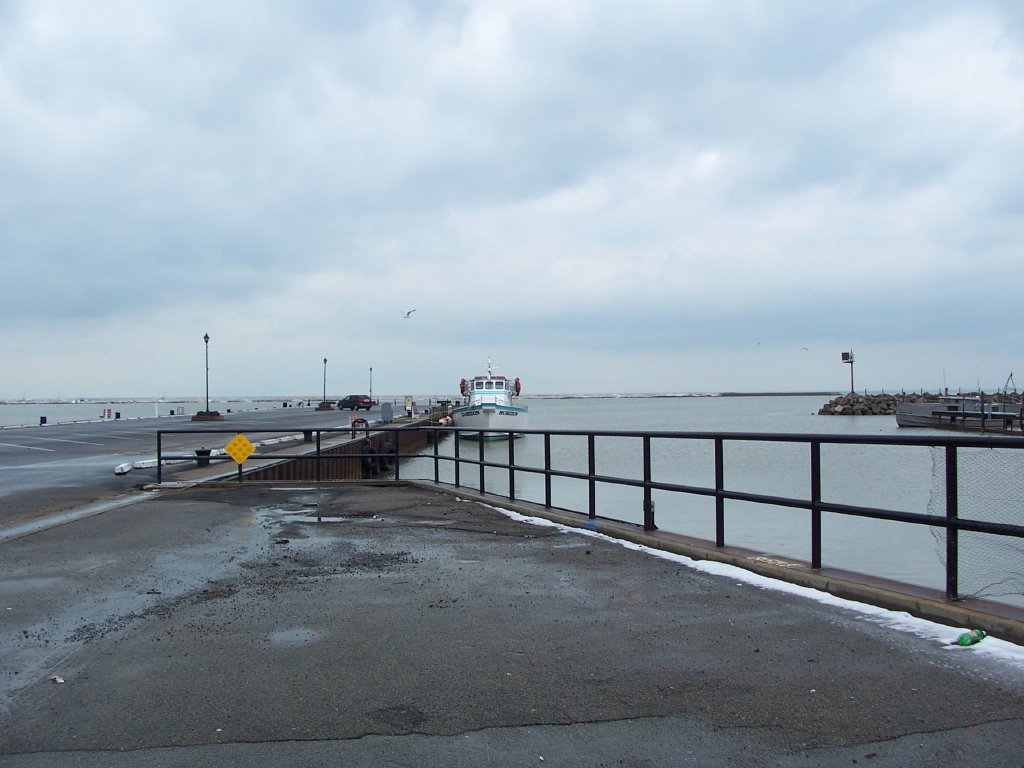 Dunkirk, NY: The Pier Feb 9 '08