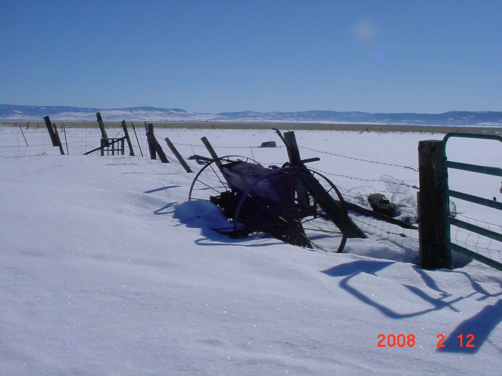 Adin-Lookout, CA : Snow covered fields in Lookout