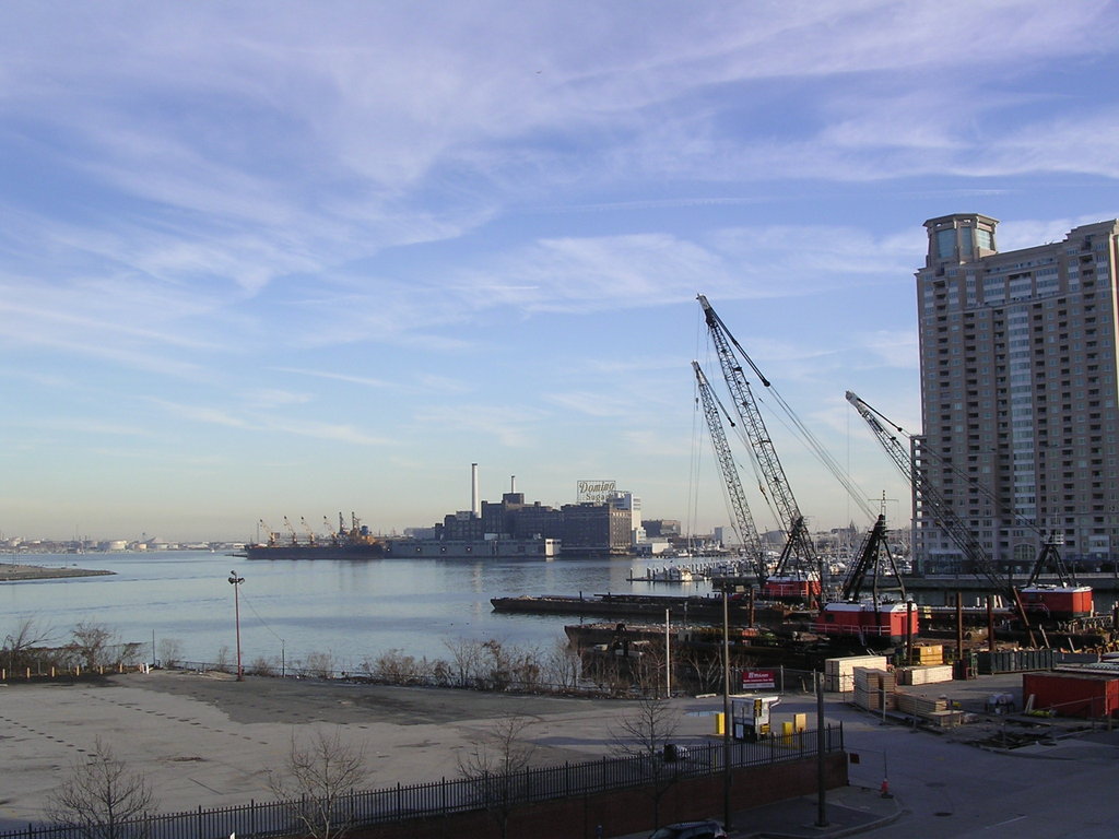 Baltimore, MD : Domino Sugar Plant as seen from the Joy America Cafe terrace