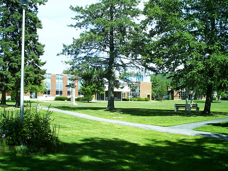 Fort Kent, ME: Fort Kent is home to the University of Maine at Fort Kent, which is part of the University of Maine System.