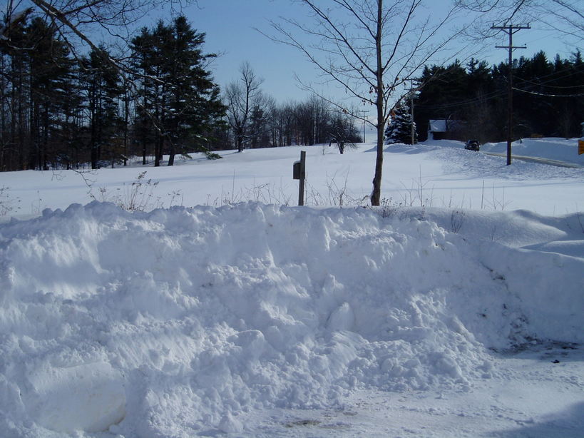 Wolfeboro, NH : Snow Bank on Rt 171-Jan 2008