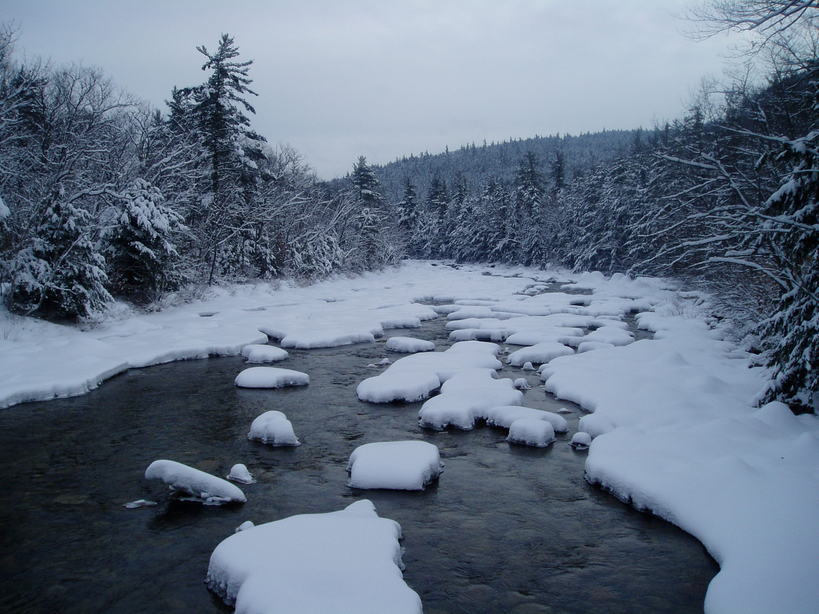 Wolfeboro, NH : The small lakes of NH in Feb 2008