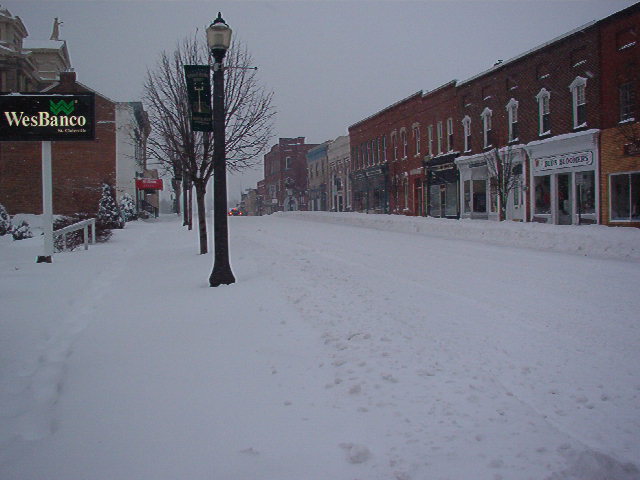 St. Clairsville, OH : This was taken during the snow storm on February 2003.