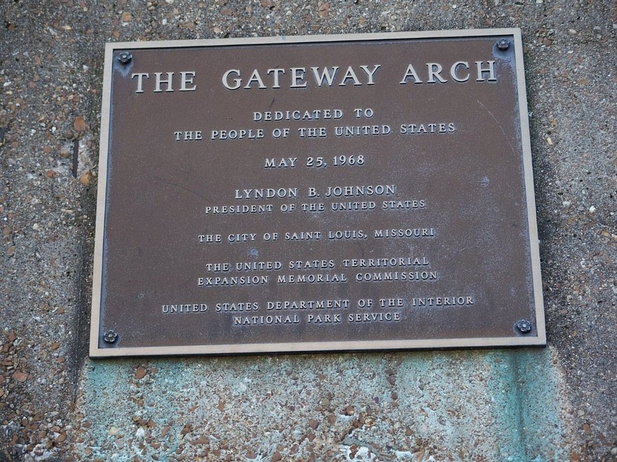 St. Louis, MO: Gateway Arch Memorial