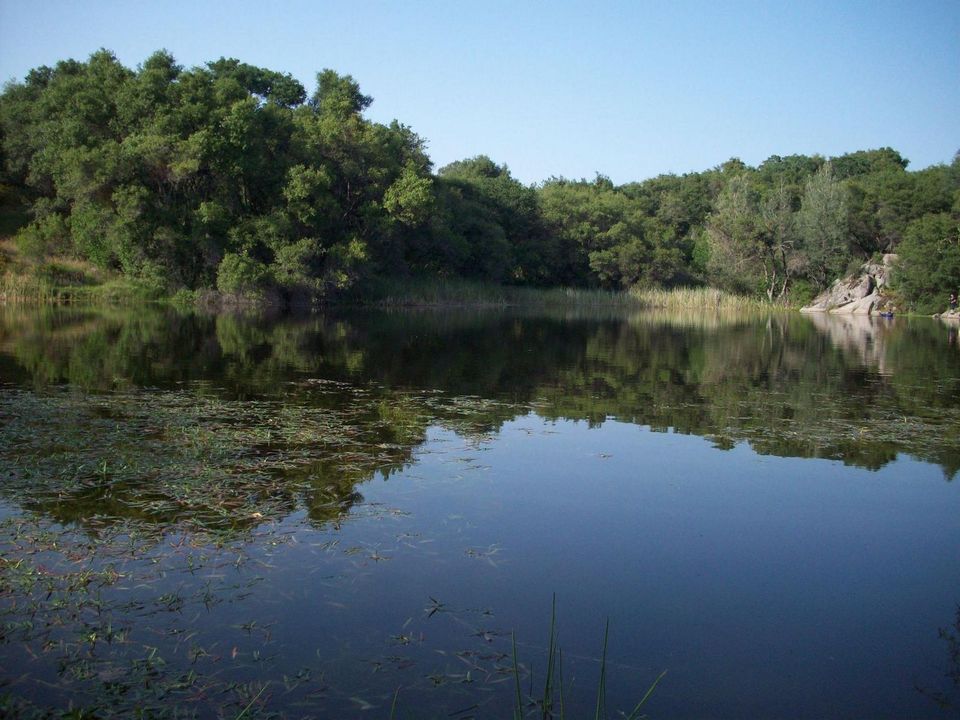 Granite Bay, CA: Peaceful Lake