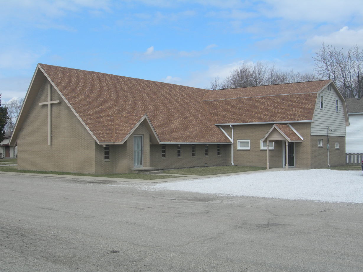 Dana, IN : Community Bible Church