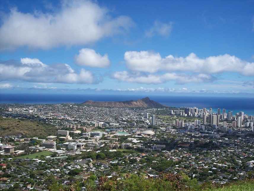 Honolulu, HI : Diamondhead Crater Honolulu