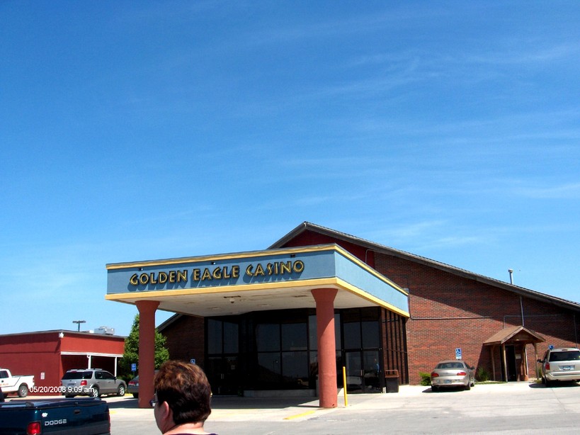 Horton, KS: Kickapoo Tribe of Kansas - Golden Eagle Casino - 5 miles west of Horton
